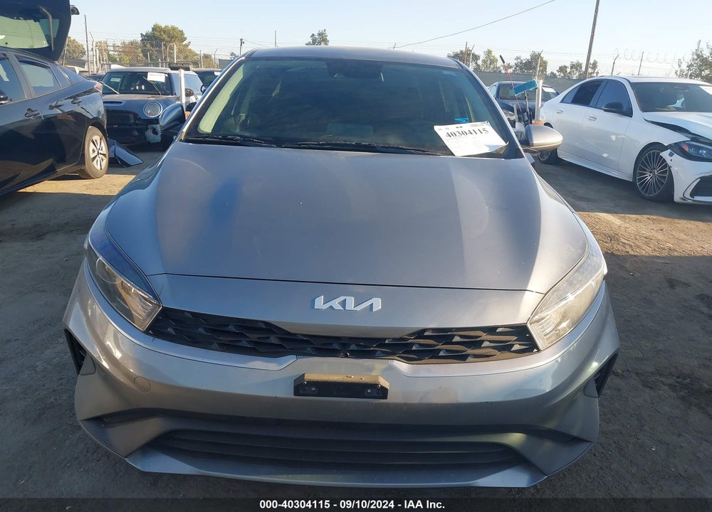 2023 KIA FORTE LXS VIN: 3KPF24AD8PE542185