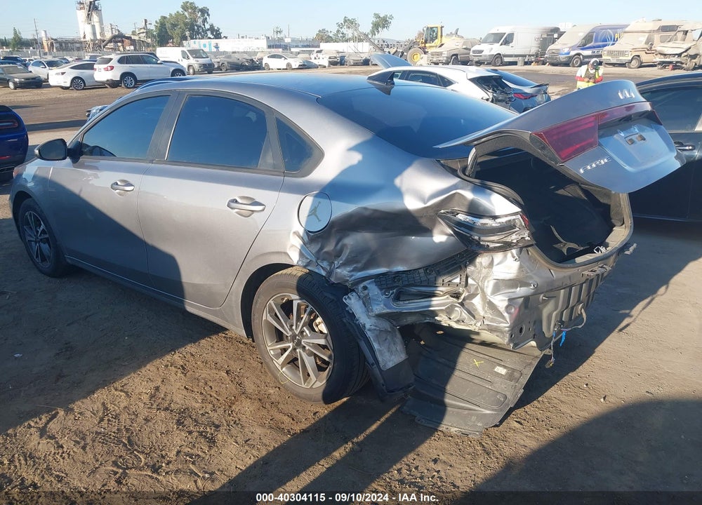 2023 KIA FORTE LXS VIN: 3KPF24AD8PE542185