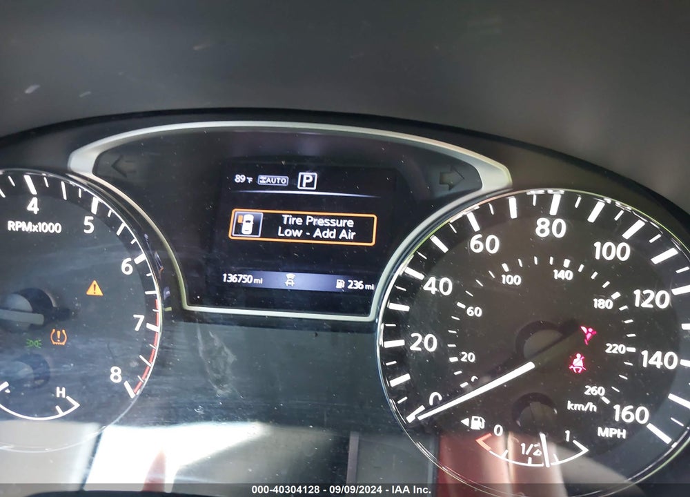 2018 NISSAN PATHFINDER SV VIN: 5N1DR2MM4JC607871