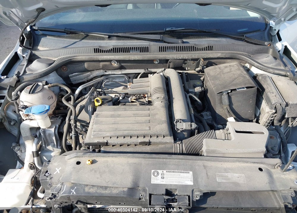 2017 VOLKSWAGEN JETTA 1.4T SE VIN: 3VWDB7AJ2HM388107
