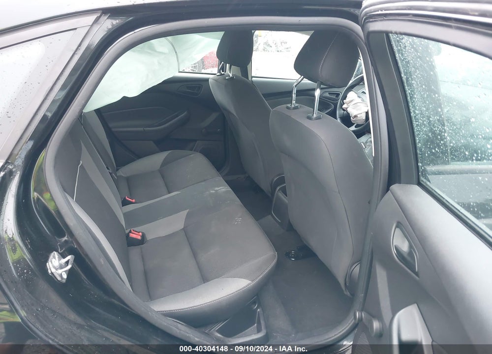 2014 FORD FOCUS S VIN: 1FADP3E2XEL421552