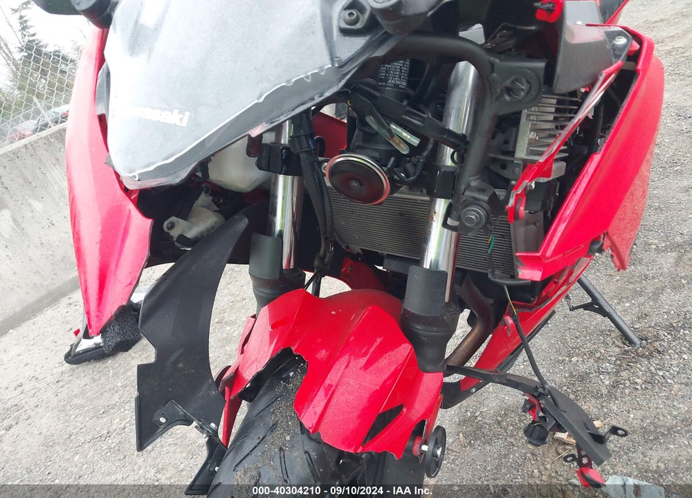 2021 KAWASAKI EX400 VIN: JKAEXKG10MDAA7856