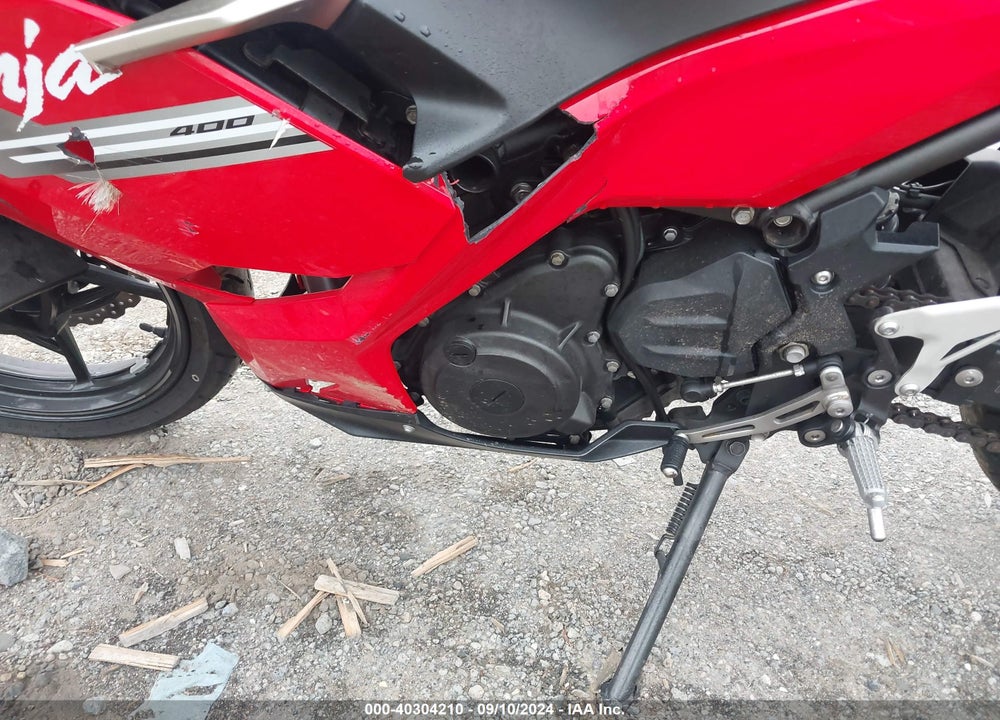 2021 KAWASAKI EX400 VIN: JKAEXKG10MDAA7856