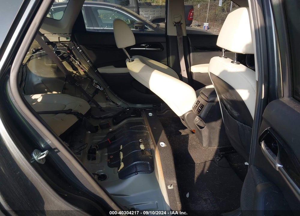 2021 KIA SELTOS SX TURBO VIN: KNDETCA28M7156900
