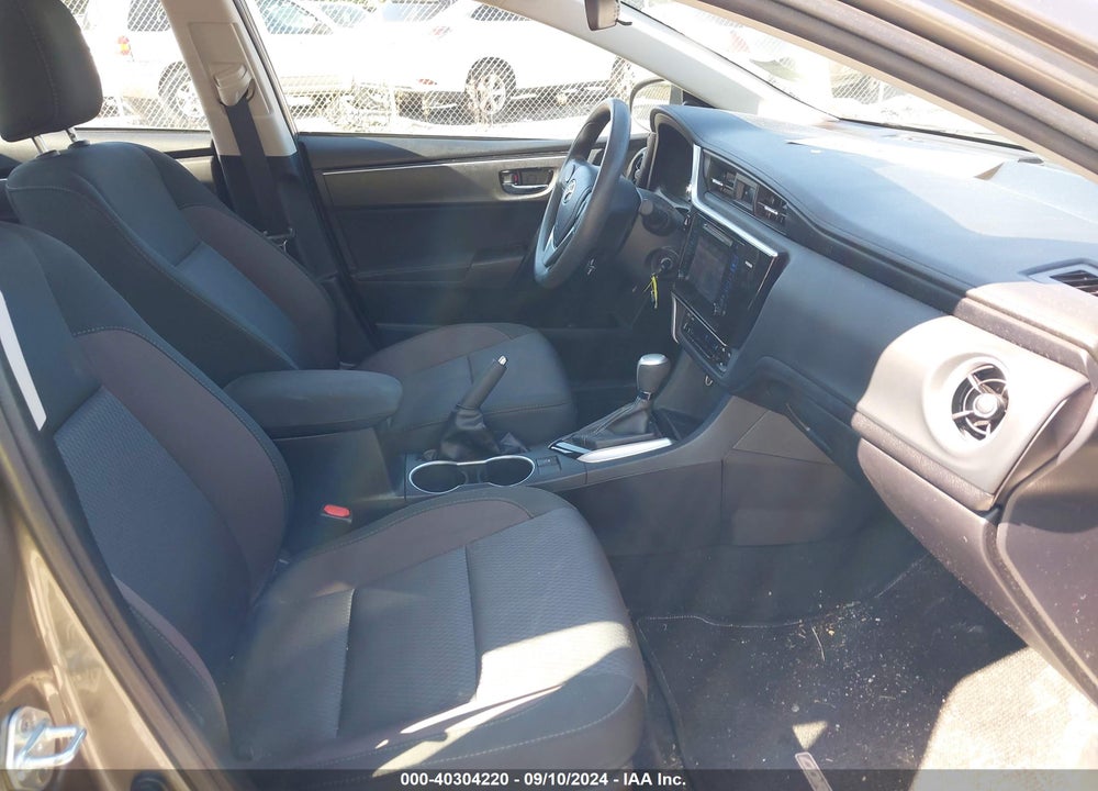 2017 TOYOTA COROLLA LE VIN: 2T1BURHE1HC891483