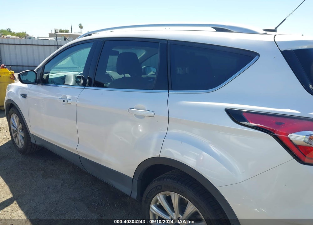 2017 FORD ESCAPE TITANIUM VIN: 1FMCU0JD7HUC67137
