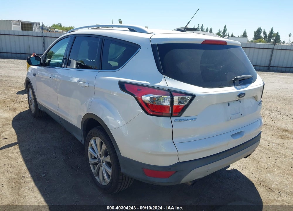 2017 FORD ESCAPE TITANIUM VIN: 1FMCU0JD7HUC67137
