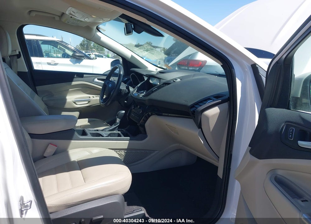 2017 FORD ESCAPE TITANIUM VIN: 1FMCU0JD7HUC67137