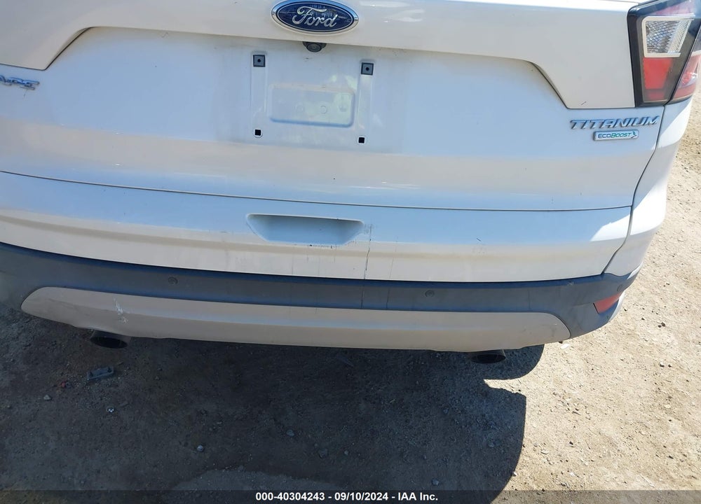 2017 FORD ESCAPE TITANIUM VIN: 1FMCU0JD7HUC67137