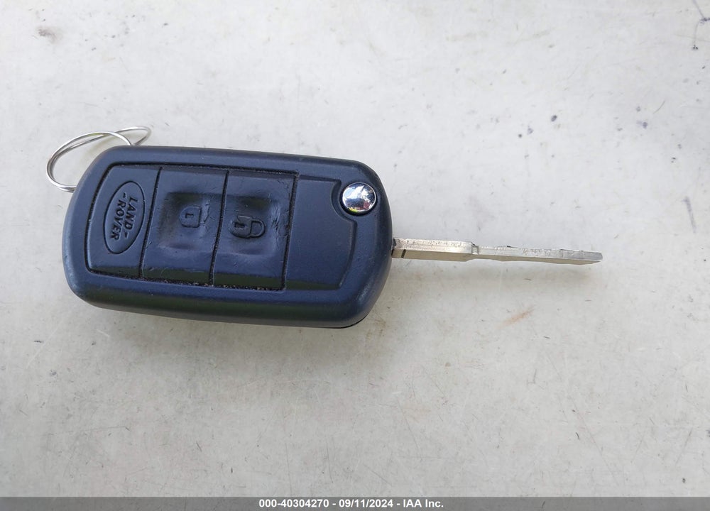 2006 LAND ROVER LR3 V8 SE VIN: SALAE25436A374983