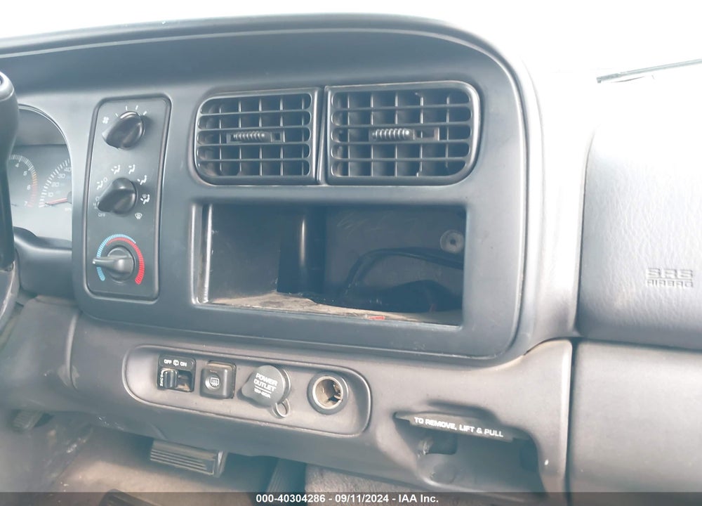 2000 DODGE DURANGO VIN: 1B4HS28NXYF230742