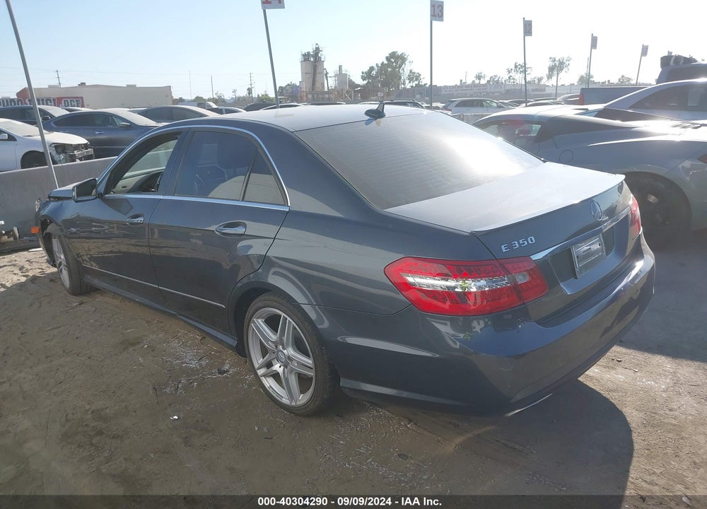 2012 MERCEDES-BENZ E 350 VIN: WDDHF5KB7CA582437