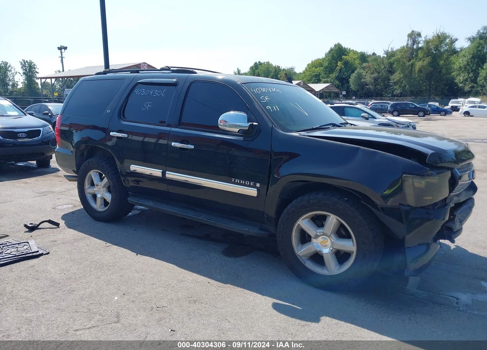 2007 CHEVROLET TAHOE LT VIN: 1GNFK13077J155338
