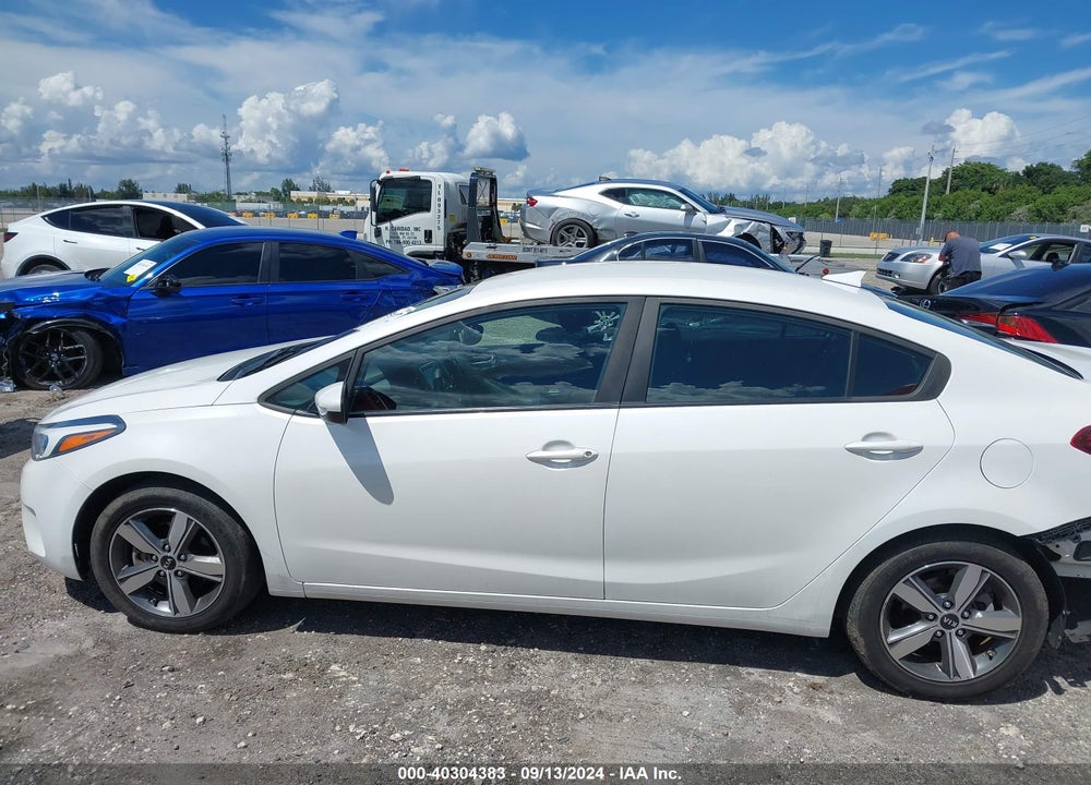 2018 KIA FORTE LX VIN: 3KPFL4A70JE257883