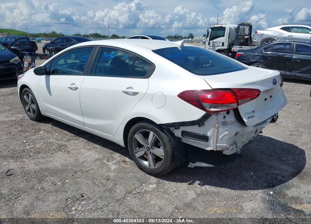 2018 KIA FORTE LX VIN: 3KPFL4A70JE257883