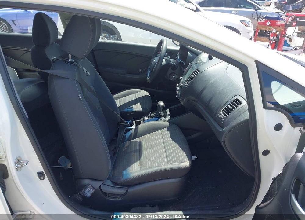2018 KIA FORTE LX VIN: 3KPFL4A70JE257883