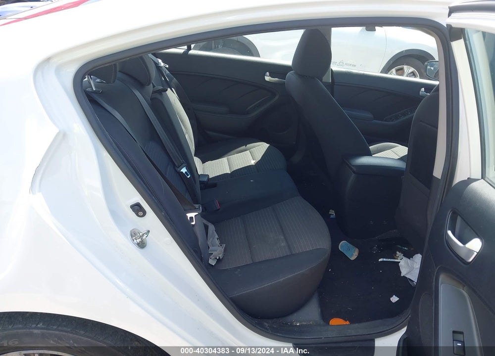 2018 KIA FORTE LX VIN: 3KPFL4A70JE257883