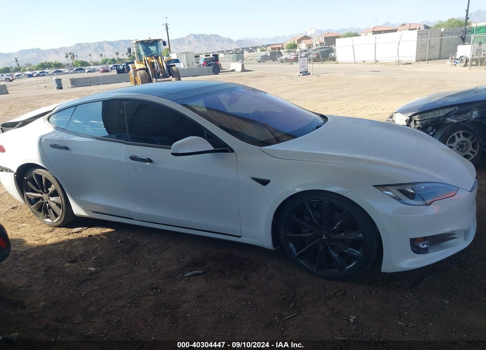 2018 TESLA MODEL S 100D/75D/P100D VIN: 5YJSA1E27JF249744