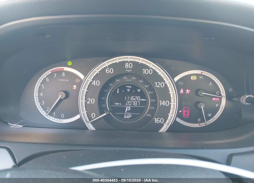 2015 HONDA ACCORD LX VIN: 1HGCR2F33FA104888