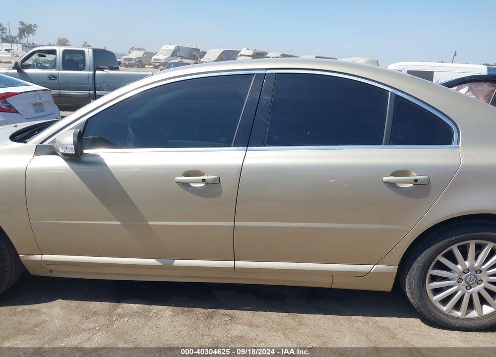 2007 VOLVO S80 3.2 VIN: YV1AS982271017762