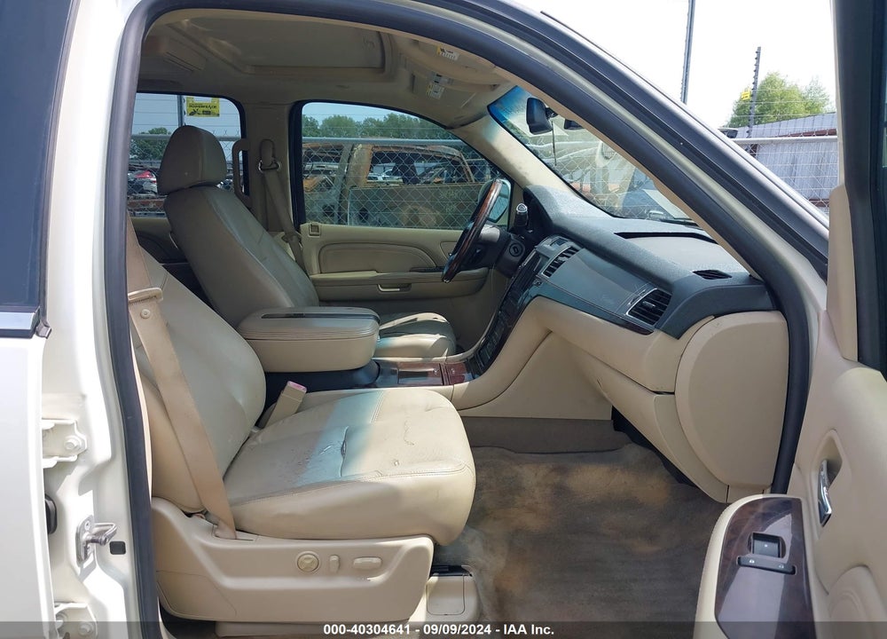 2009 CADILLAC ESCALADE EXT STANDARD VIN: 3GYFK22279G222617