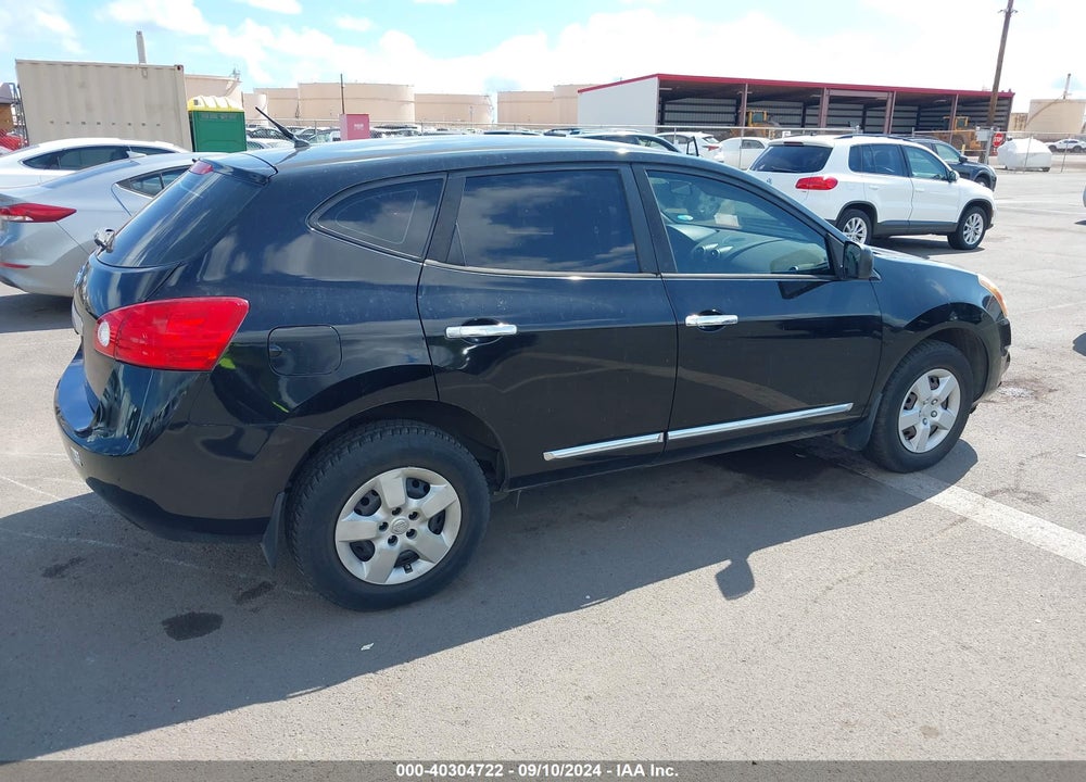 2014 NISSAN ROGUE SELECT S VIN: JN8AS5MT9EW100848