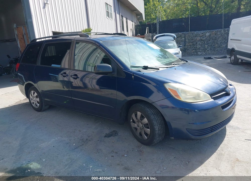2004 TOYOTA SIENNA LE VIN: 5TDZA23C14S081969