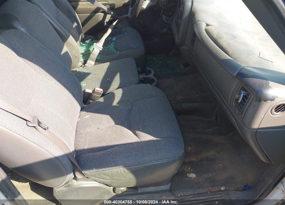 2004 CHEVROLET SILVERADO 1500 WORK TRUCK VIN: 1GCEC19XX4Z120666