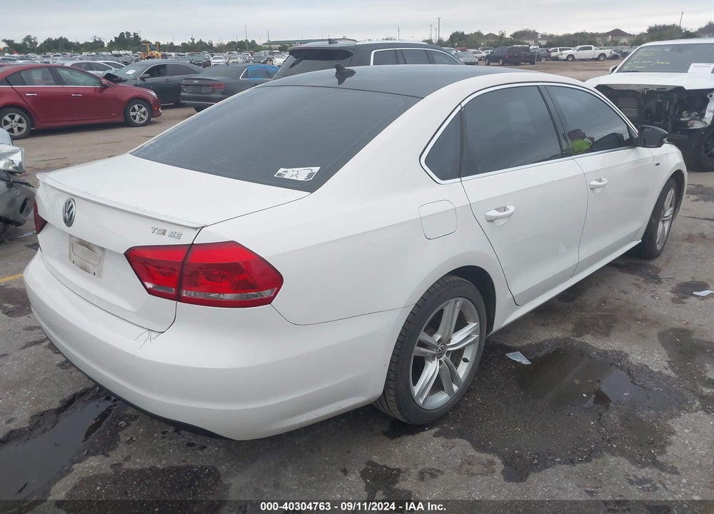 2015 VOLKSWAGEN PASSAT 1.8T SPORT VIN: 1VWBT7A35FC040340