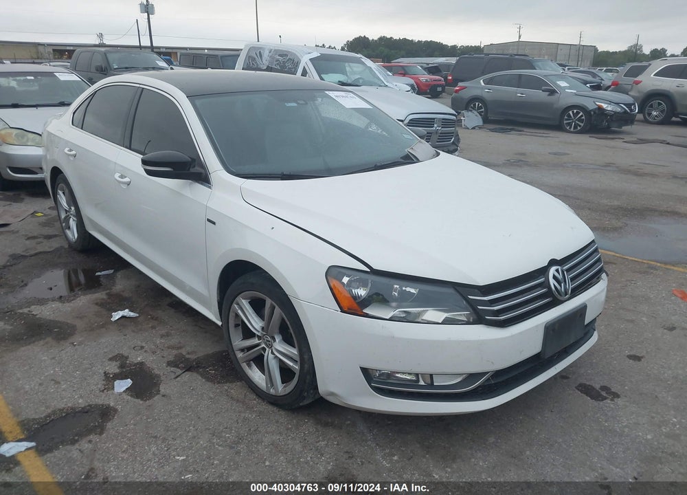 2015 VOLKSWAGEN PASSAT 1.8T SPORT VIN: 1VWBT7A35FC040340