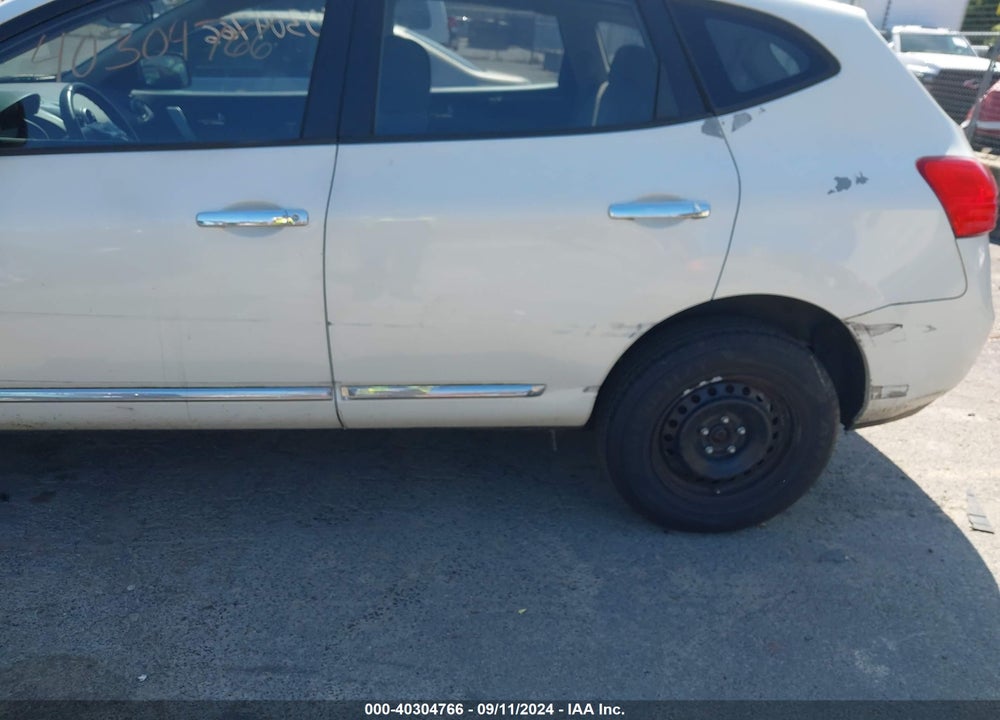 2014 NISSAN ROGUE SELECT S VIN: JN8AS5MV3EW703019