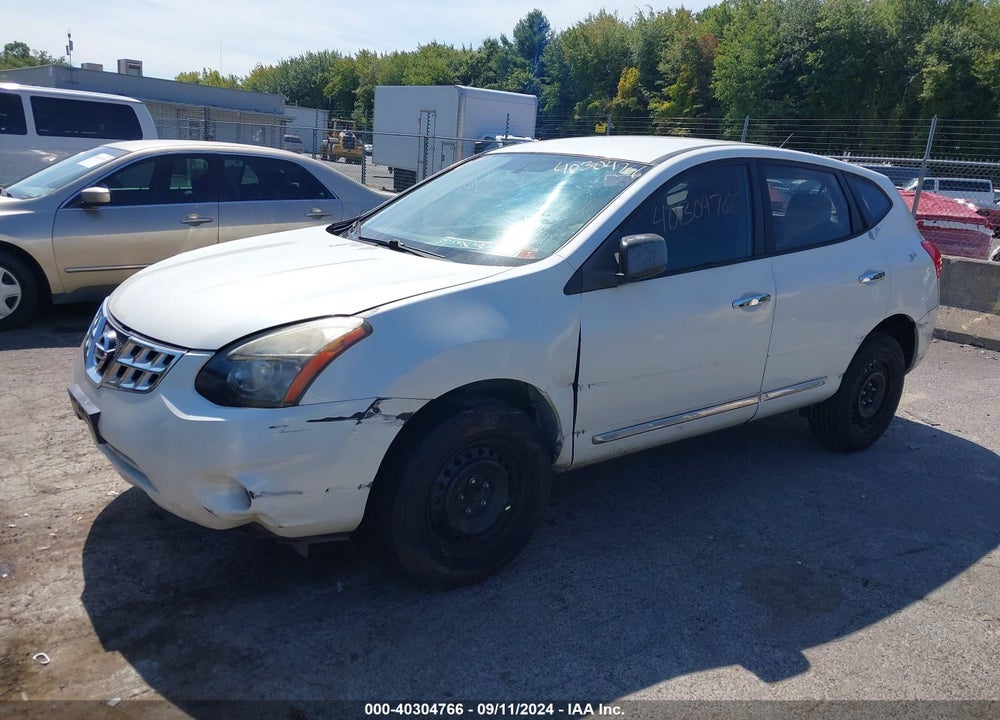 2014 NISSAN ROGUE SELECT S VIN: JN8AS5MV3EW703019