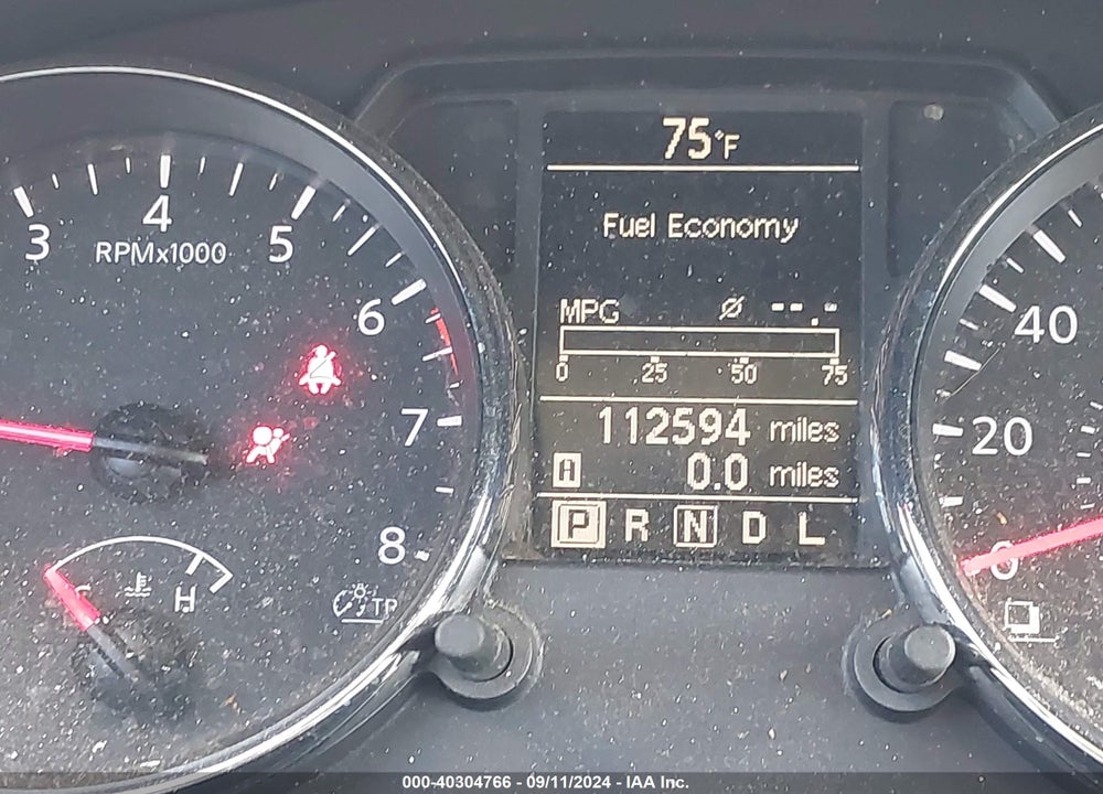 2014 NISSAN ROGUE SELECT S VIN: JN8AS5MV3EW703019