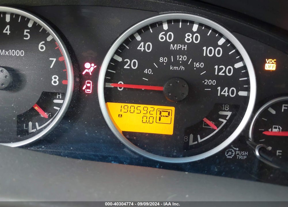 2011 NISSAN PATHFINDER SILVER VIN: 5N1AR1NN4BC630363