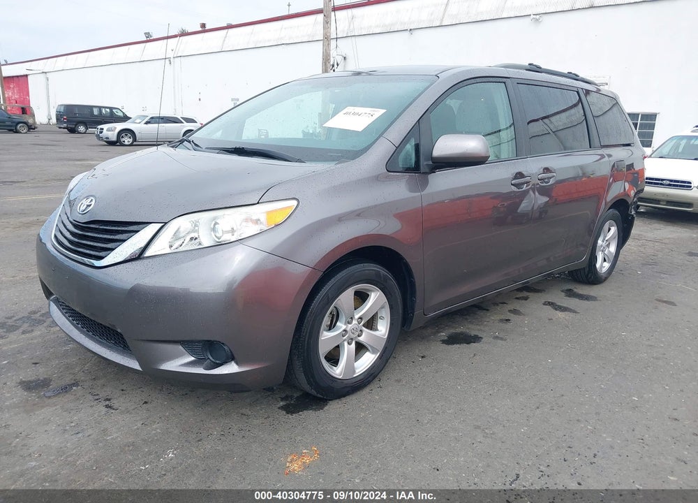 2012 TOYOTA SIENNA LE V6 8 PASSENGER VIN: 5TDKK3DC6CS271218