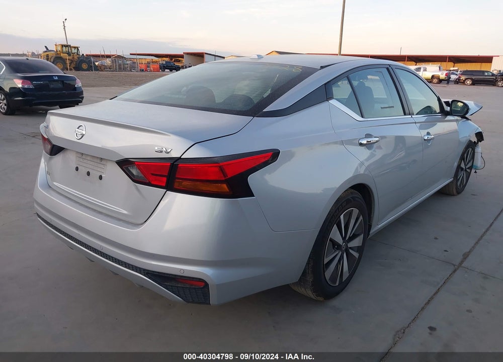 2022 NISSAN ALTIMA SV FWD VIN: 1N4BL4DV8NN308739