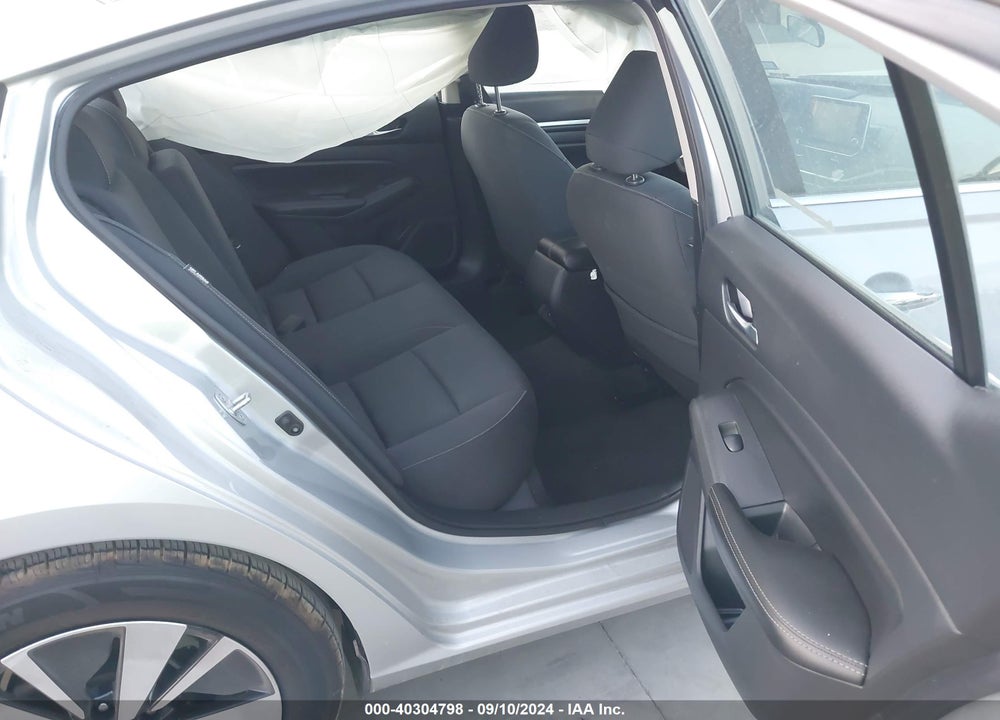 2022 NISSAN ALTIMA SV FWD VIN: 1N4BL4DV8NN308739