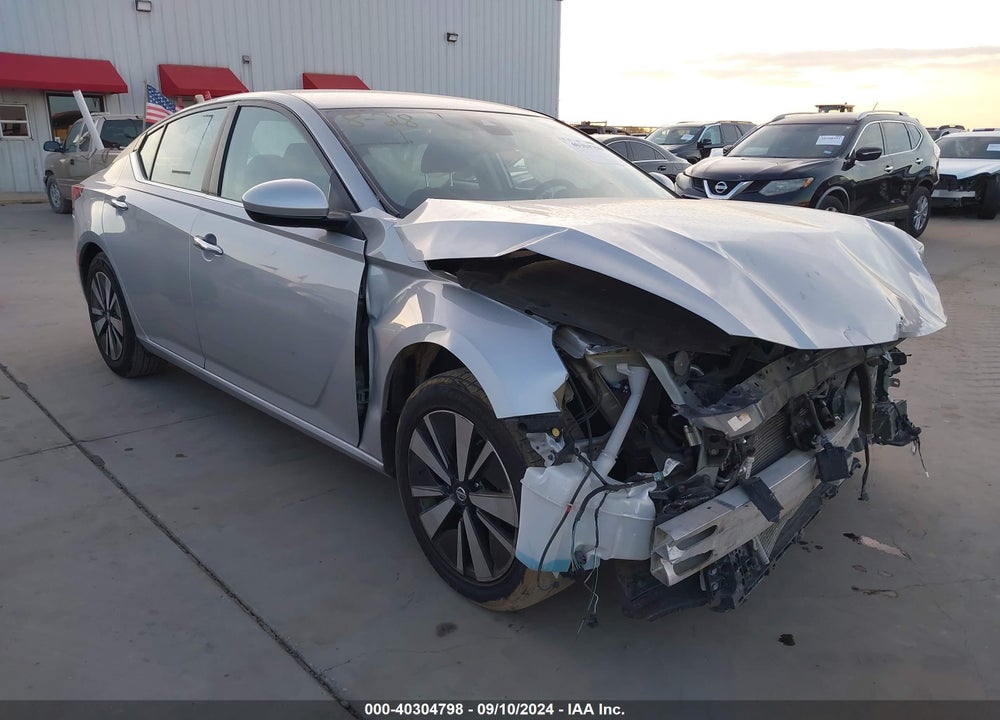 2022 NISSAN ALTIMA SV FWD VIN: 1N4BL4DV8NN308739