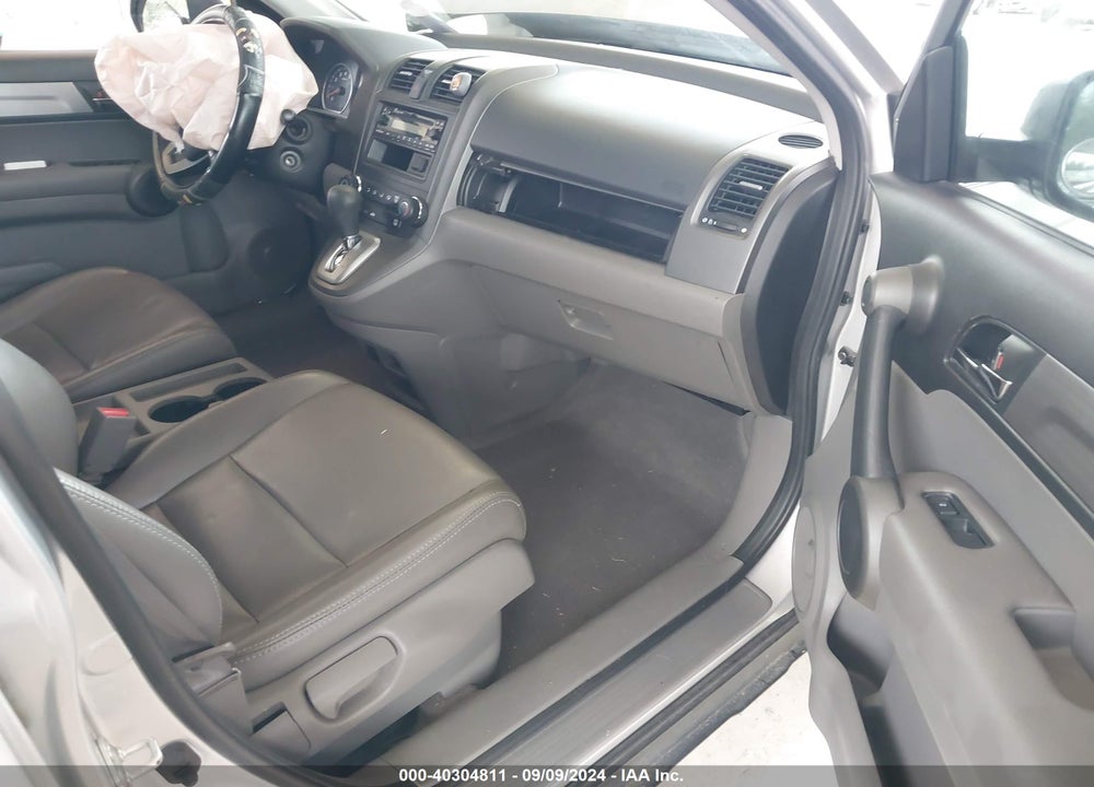 2010 HONDA CR-V LX VIN: 5J6RE3H38AL013825