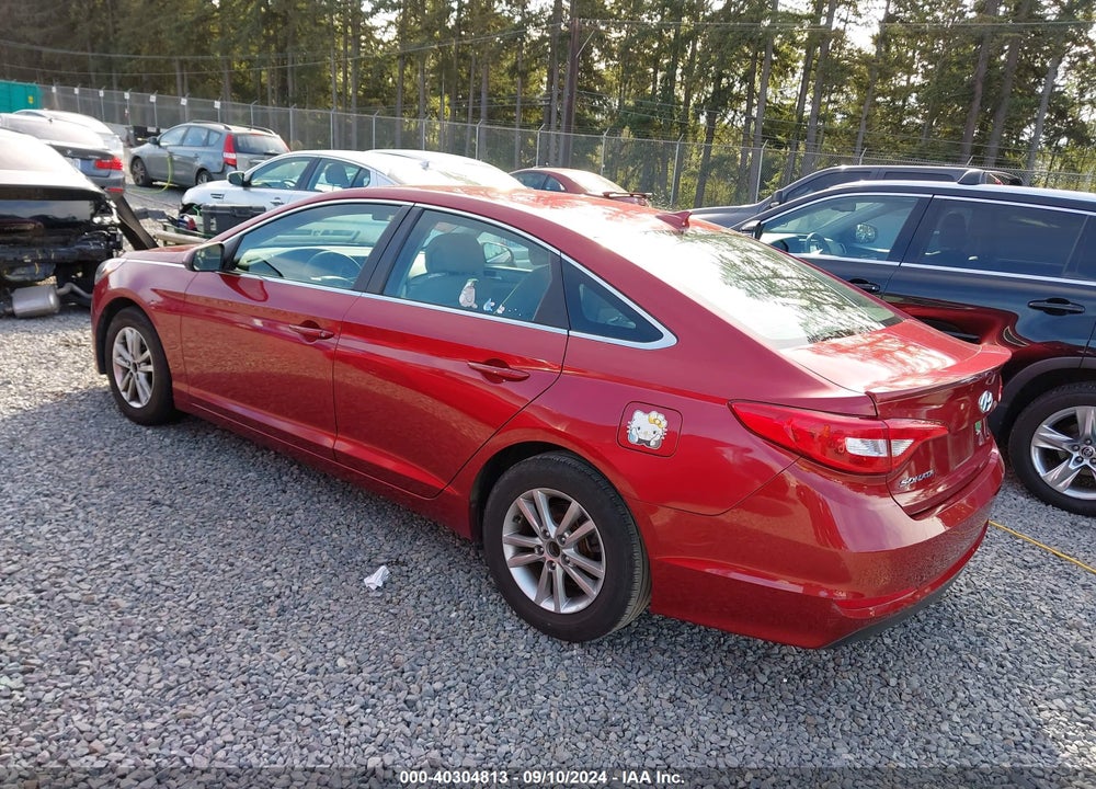 2015 HYUNDAI SONATA SE VIN: 5NPE24AFXFH116926