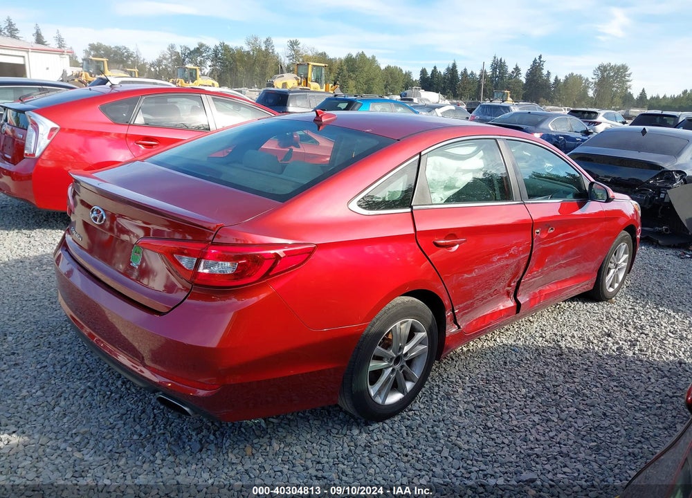 2015 HYUNDAI SONATA SE VIN: 5NPE24AFXFH116926