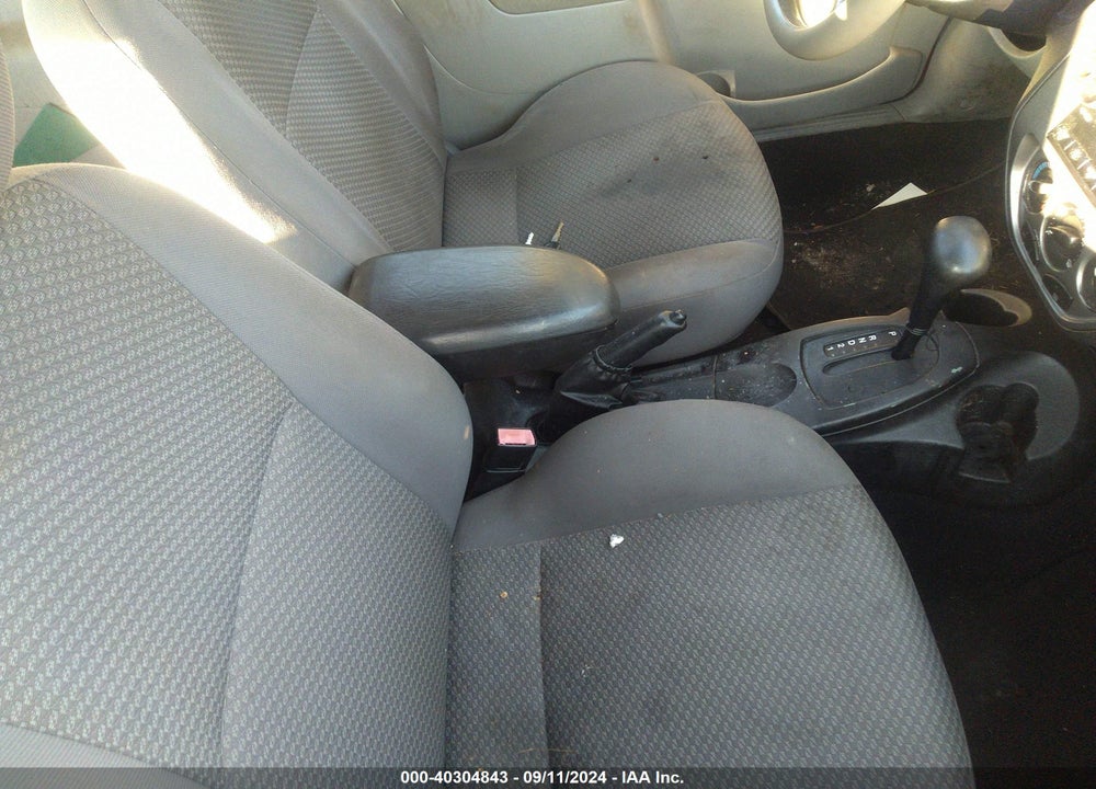 2006 FORD FOCUS SE/ZX3 VIN: 1FAFP31N46W184937