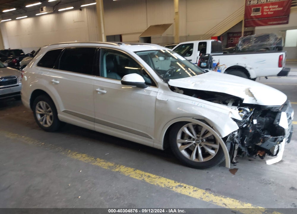 2017 AUDI Q7 3.0T PREMIUM VIN: WA1AAAF74HD006653