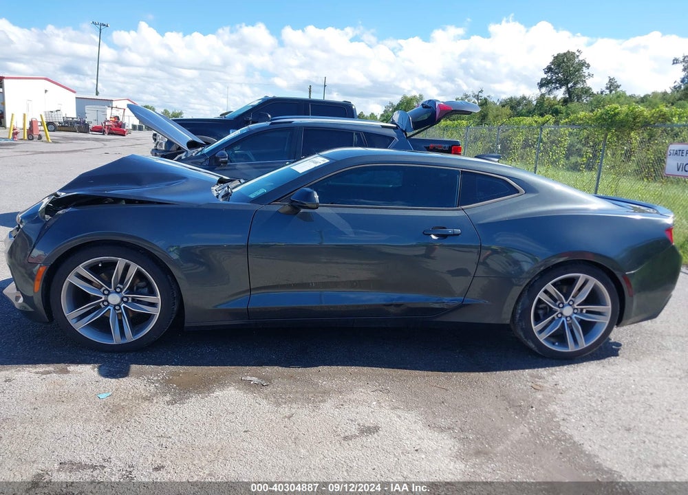 2017 CHEVROLET CAMARO 1LT VIN: 1G1FB1RS2H0201353
