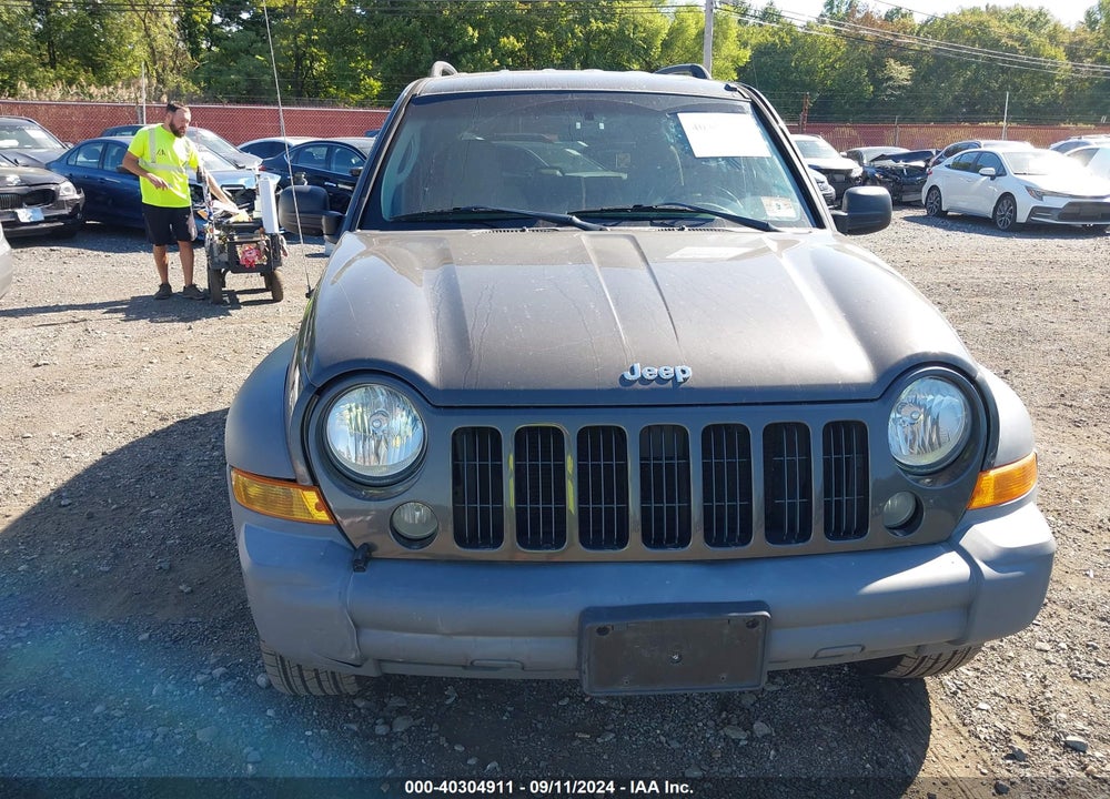 2005 JEEP LIBERTY SPORT VIN: 1J4GL48K45W509123