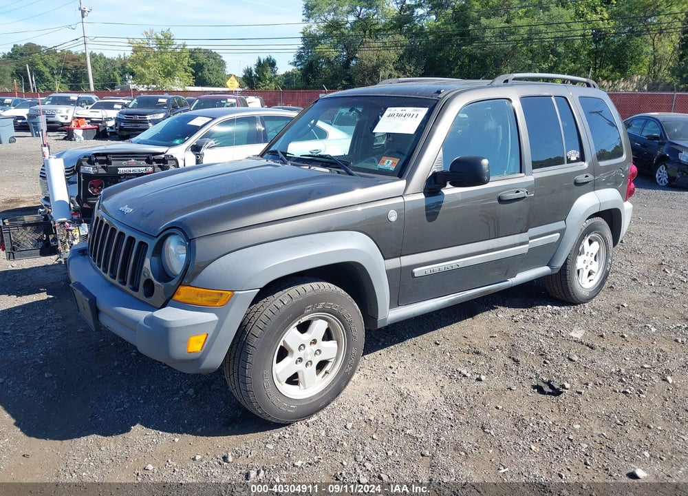 2005 JEEP LIBERTY SPORT VIN: 1J4GL48K45W509123