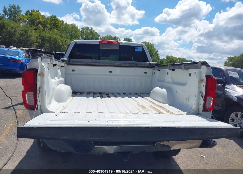 2018 CHEVROLET SILVERADO 1500 1LZ VIN: 3GCUKSEJ5JG599256