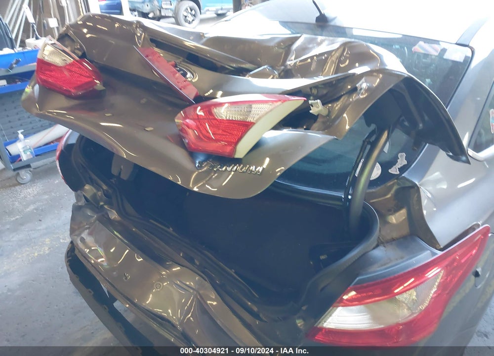 2014 FORD FOCUS TITANIUM VIN: 1FADP3J23EL162473