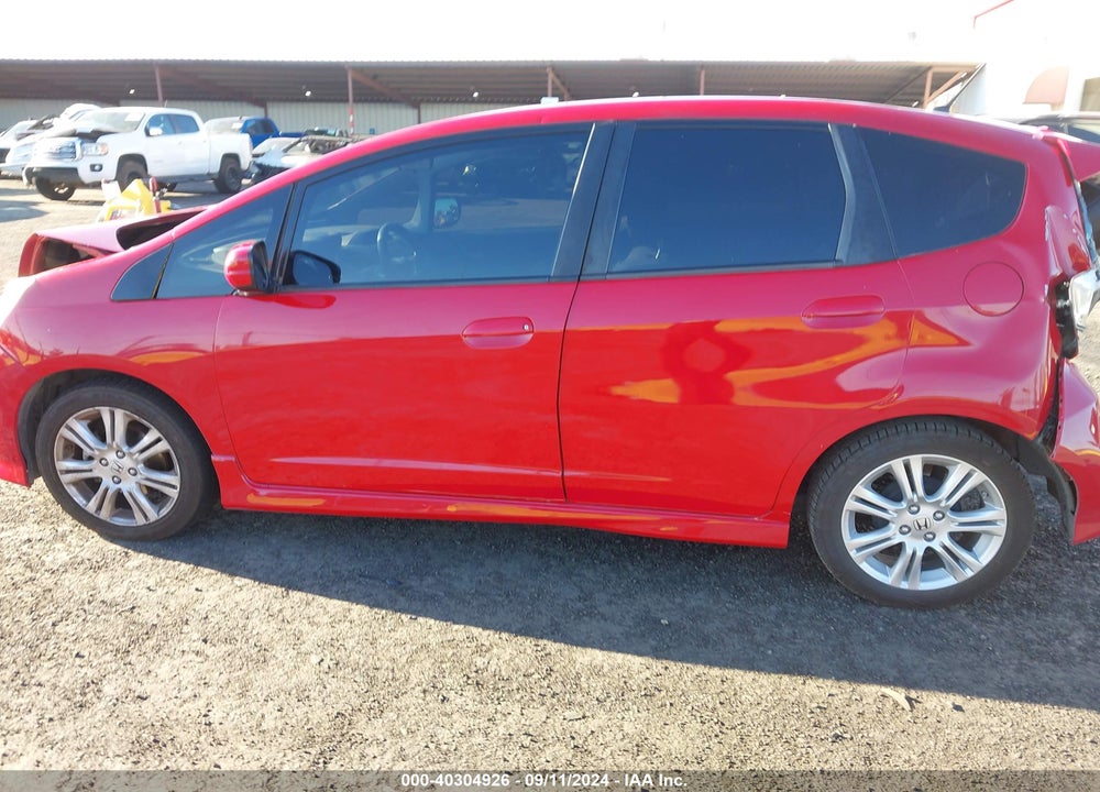 2009 HONDA FIT SPORT VIN: JHMGE88459C005887