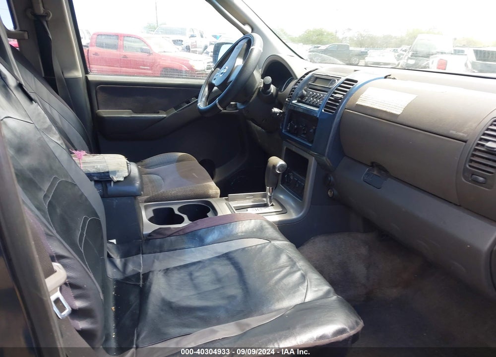2005 NISSAN PATHFINDER SE VIN: 5N1AR18W05C730906